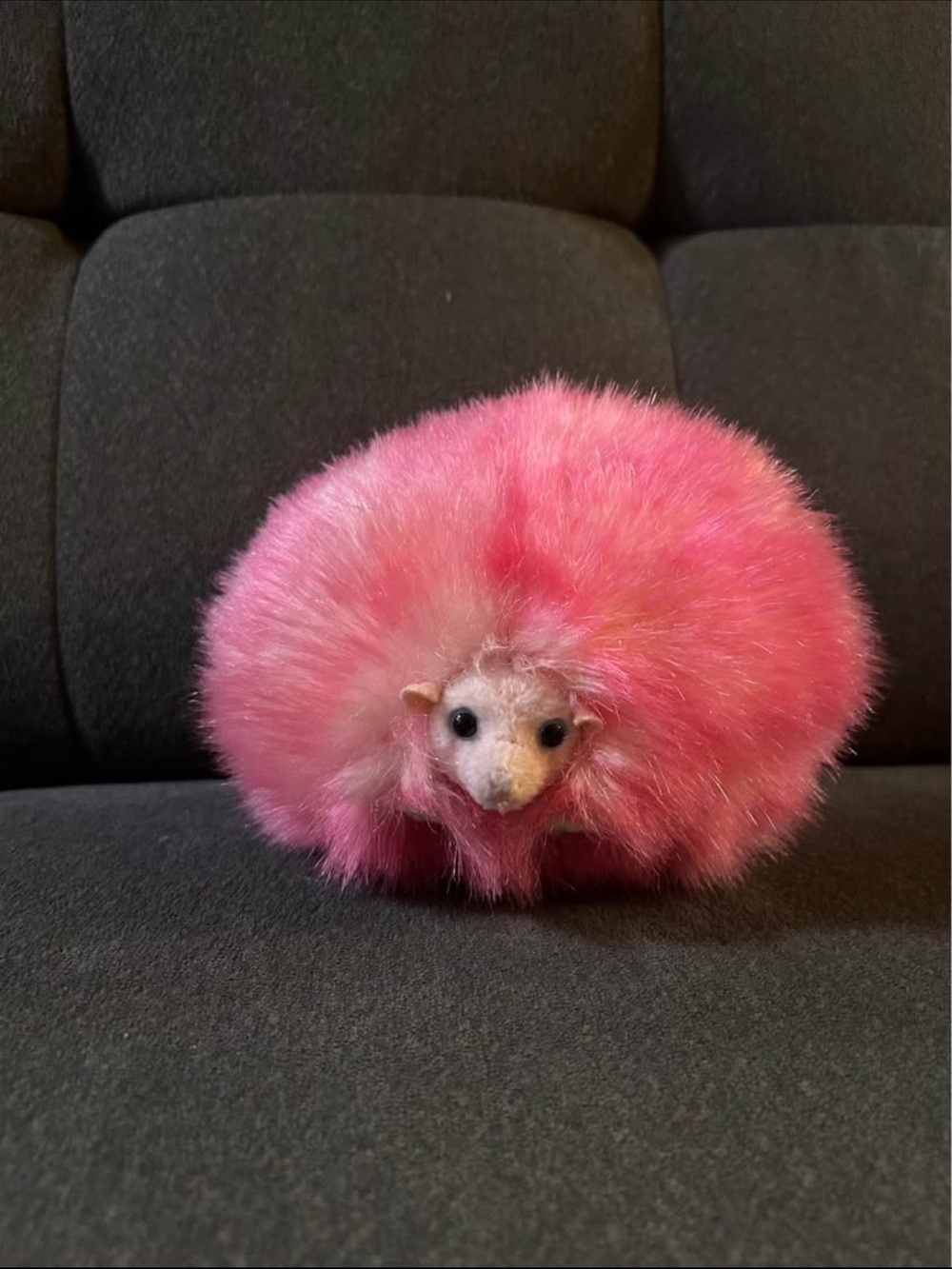 UNIVERSAL STUDIOS HARRY POTTER PINK PYGMY PUFF PLUSH
